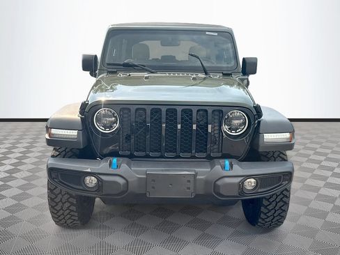 Used 2023 Jeep Wrangler Unlimited w/ Cold Weather Group AWD/4WD image 2