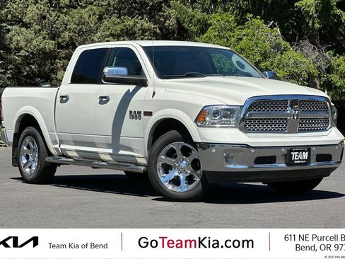Used 2018 RAM 1500 Laramie w/ Convenience Group AWD/4WD image 1