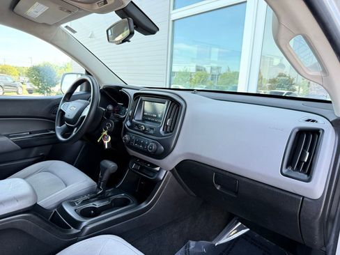 Used 2017 Chevrolet Colorado W/T w/ WT Convenience Package RWD image 23