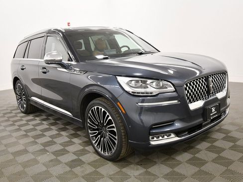 Used 2022 Lincoln Aviator Black Label w/ Dynamic Handling Package image 10