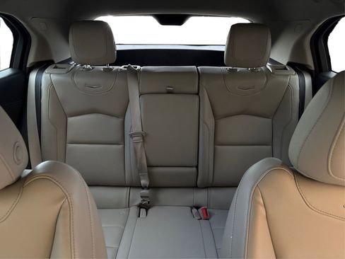 Used 2023 Cadillac XT4 Luxury image 17