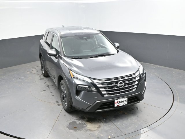 Used 2025 Nissan Rogue SV AWD/4WD image 36