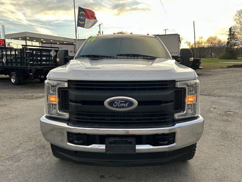 Used 2019 Ford F350 XL w/ Power Equipment Group image 3