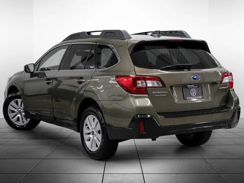 Used 2019 Subaru Outback 2.5i Premium AWD/4WD image 10