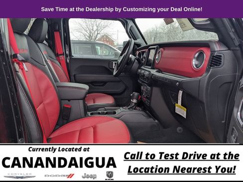 Used 2023 Jeep Wrangler Unlimited Rubicon 4xe AWD/4WD image 39
