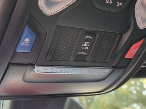 New 2026 RAM 1500 Big Horn AWD/4WD image 13