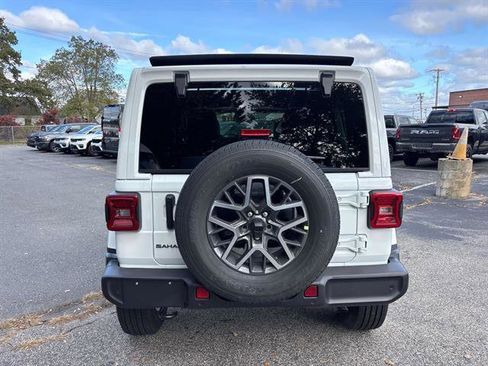 New 2026 Jeep Wrangler Unlimited Sahara image 3