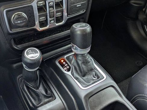 Used 2020 Jeep Wrangler Unlimited Sport S AWD/4WD image 12