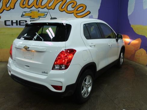 Used 2020 Chevrolet Trax LS image 8