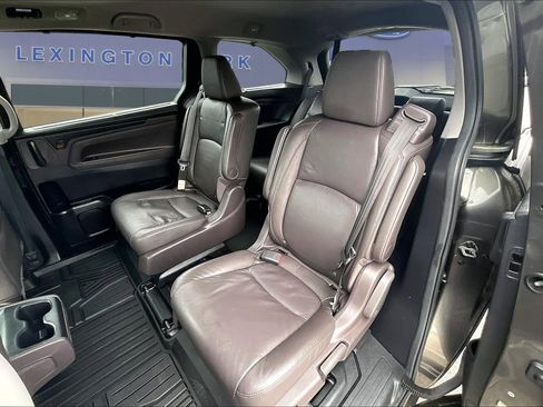 Used 2019 Honda Odyssey Touring image 22