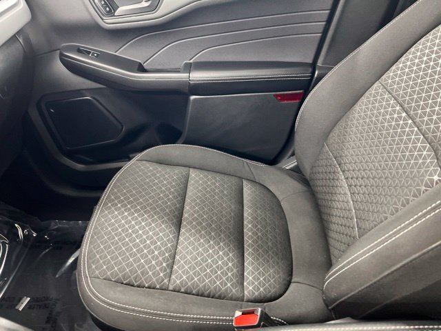 Used 2024 Ford Escape Active w/ Tech Pack #1 AWD/4WD image 16