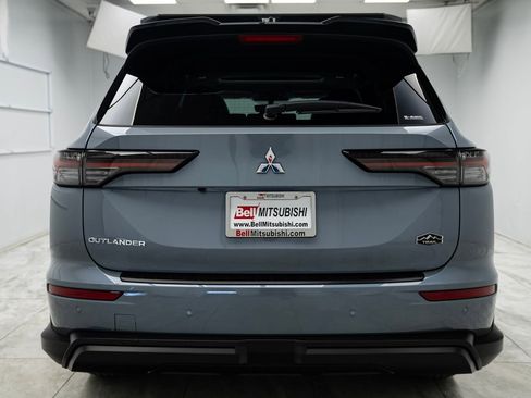 New 2026 Mitsubishi Outlander Trail Edition image 8
