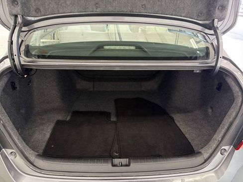 Used 2018 Honda Accord LX image 15