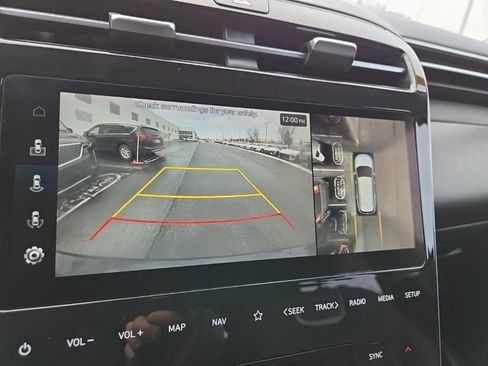 Used 2022 Hyundai Tucson Limited image 36