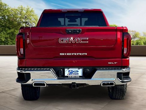 Used 2023 GMC Sierra 1500 SLT w/ SLT Premium Package AWD/4WD image 4