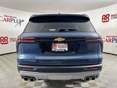 New 2026 Chevrolet Traverse LT w/ Driver Confidence Package FWD image 6