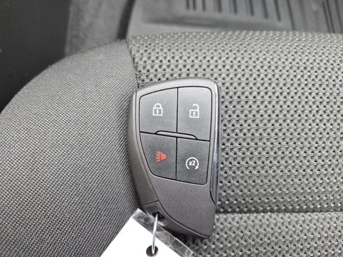Used 2025 GMC Canyon Elevation w/ Convenience Package RWD image 36