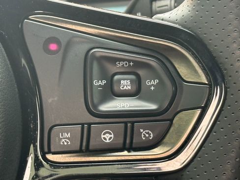 Used 2023 VinFast VF 8 Plus AWD/4WD image 22