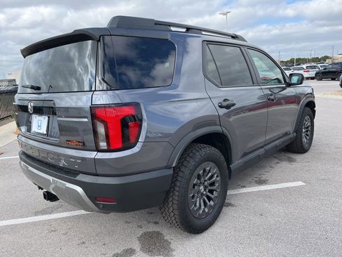 Certified 2026 Honda Passport TrailSport image 4