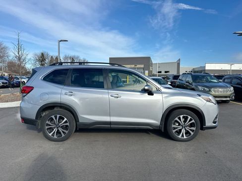 Certified 2023 Subaru Forester Limited image 14