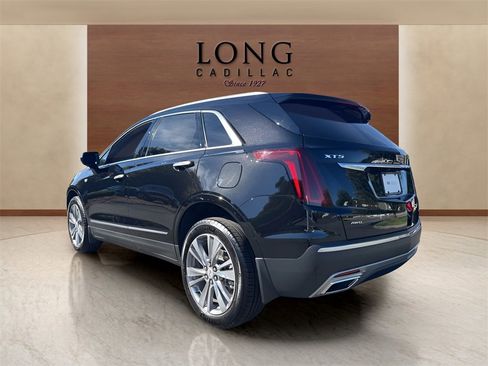 Certified 2025 Cadillac XT5 Premium Luxury image 7