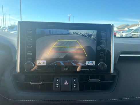 Used 2019 Toyota RAV4 XLE Premium w/ Cold Weather Package AWD/4WD image 33