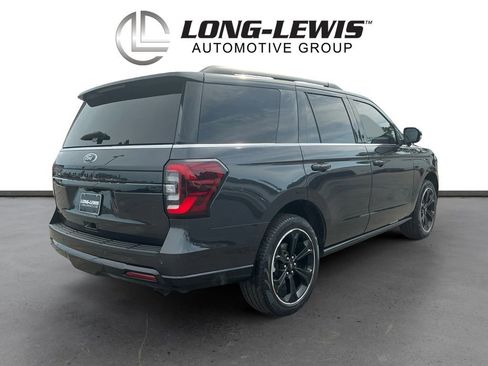 Used 2024 Ford Expedition Limited AWD/4WD image 7