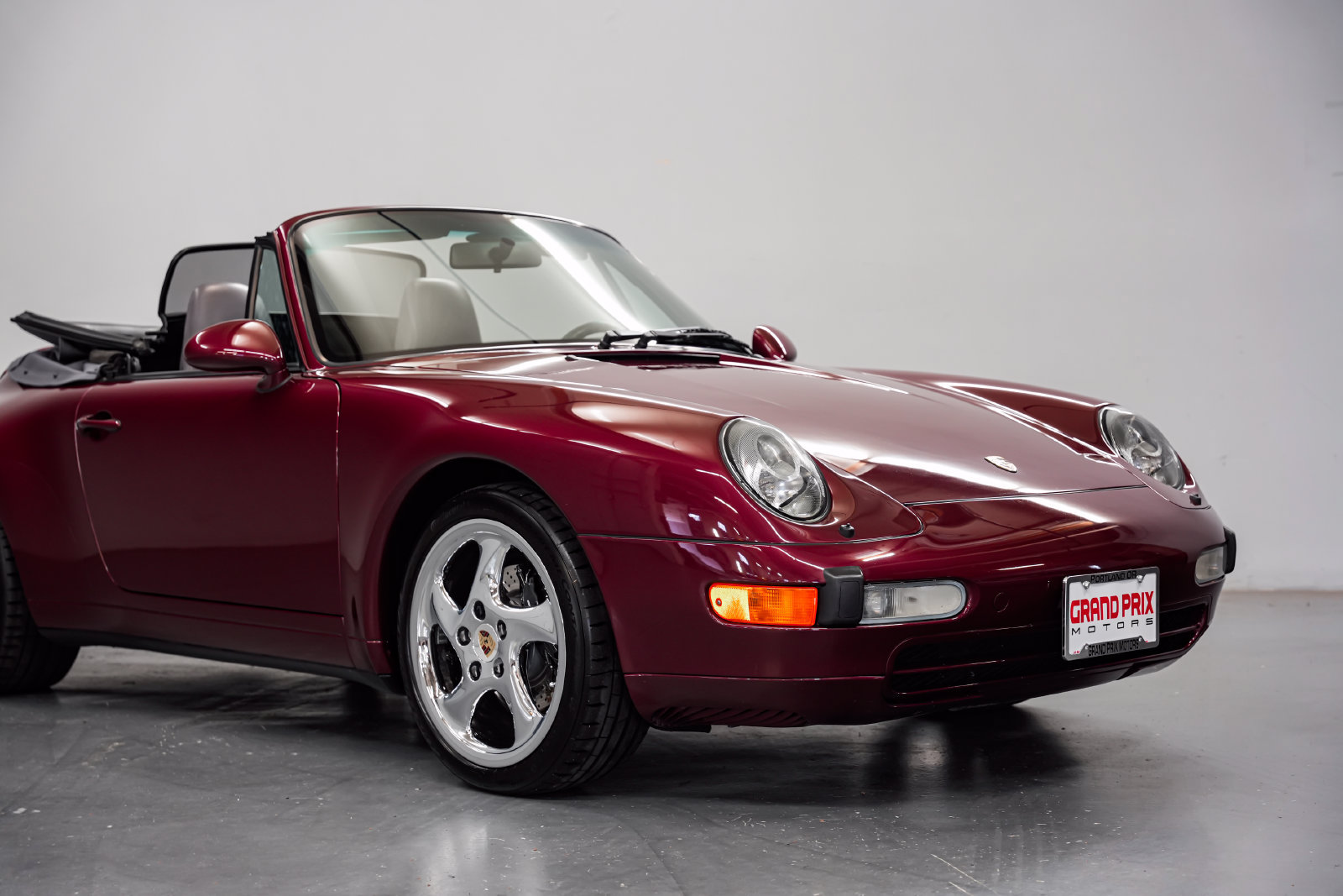 Used 1997 Porsche 911 Carrera RWD image 39
