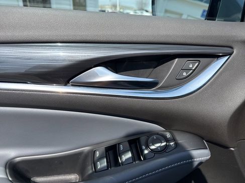 Certified 2024 Buick Enclave Essence w/ Experience Buick Package image 16