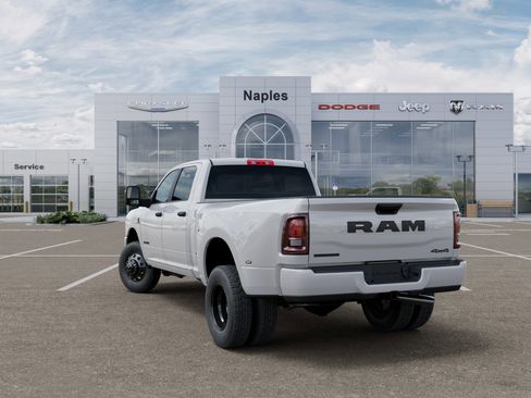 New 2026 RAM 3500 Big Horn AWD/4WD image 3