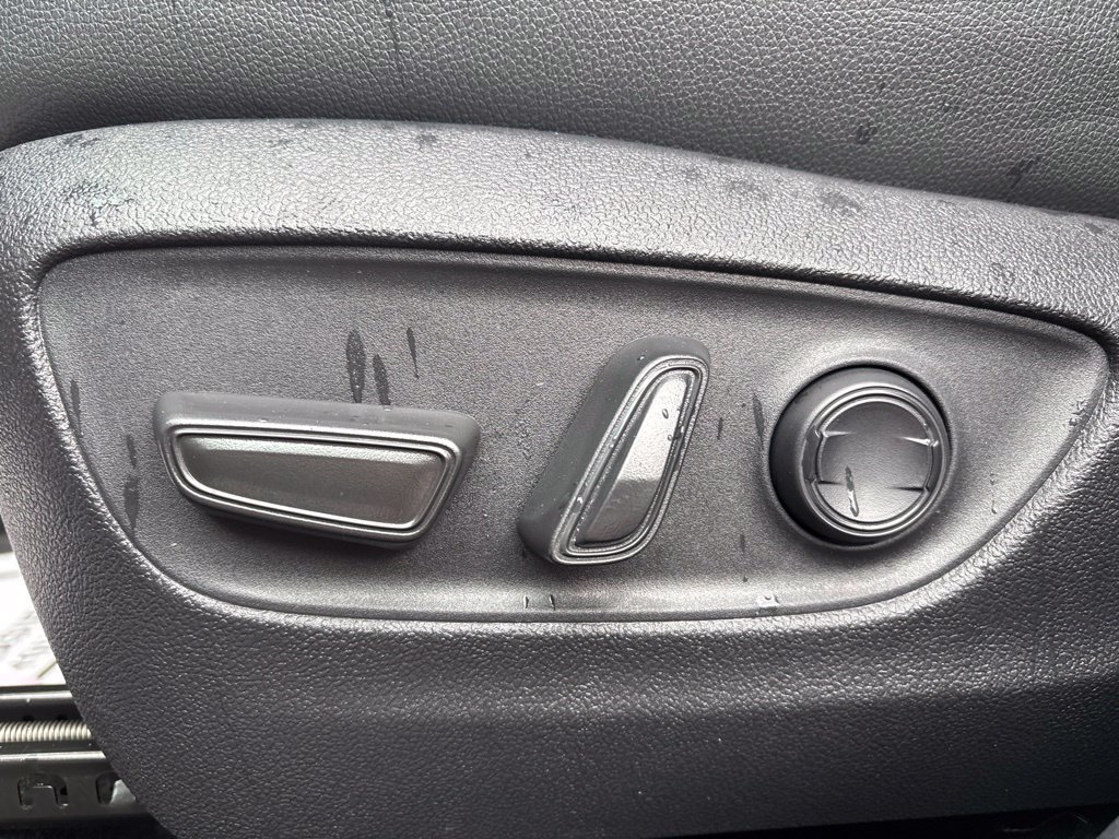 Used 2025 Toyota Grand Highlander AWD Hybrid image 15