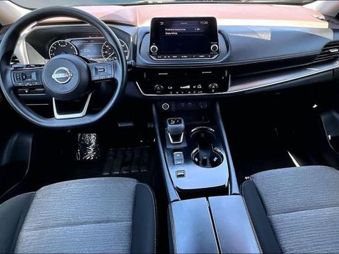 Certified 2023 Nissan Rogue SV FWD image 7