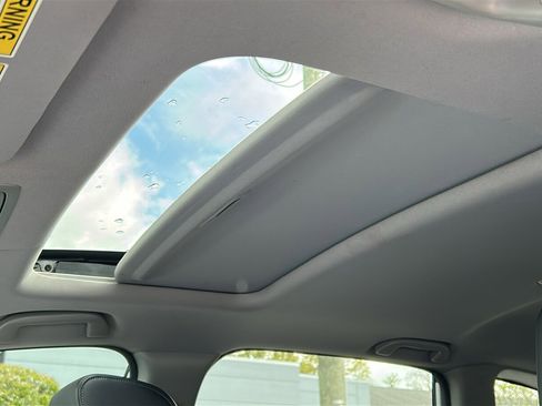 Used 2021 Honda CR-V EX-L image 22