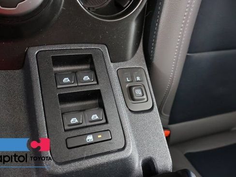Used 2023 Ford Bronco Outer Banks AWD/4WD image 18