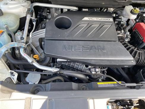 Used 2023 Nissan Rogue SV FWD image 21
