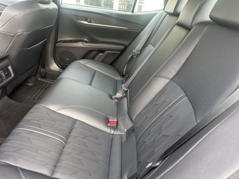 Used 2025 Toyota Camry XSE image 12