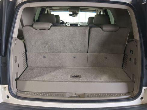 Used 2015 GMC Yukon SLT AWD/4WD image 40