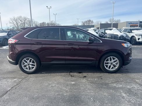 Used 2023 Ford Edge SEL w/ Convenience Package image 6