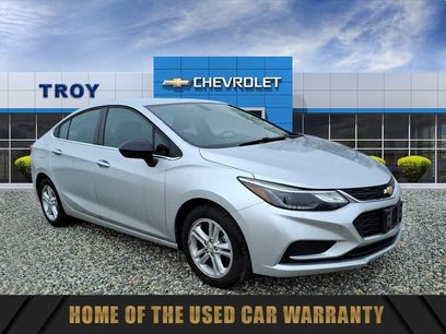Used 2017 Chevrolet Cruze LT