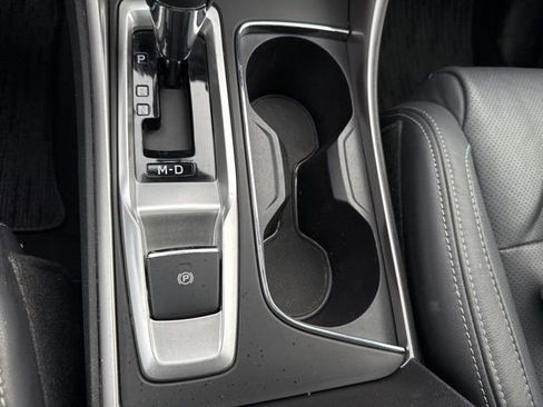 Used 2021 Subaru Ascent Limited w/ Technology Package image 34