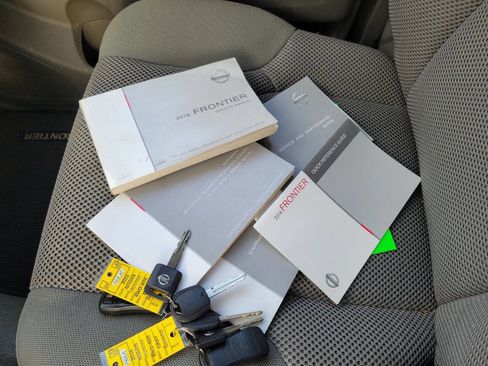 Used 2016 Nissan Frontier SV w/ SV Value Truck Package image 6