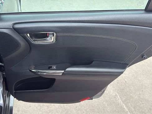 Used 2015 Toyota Avalon XLE Touring FWD image 29