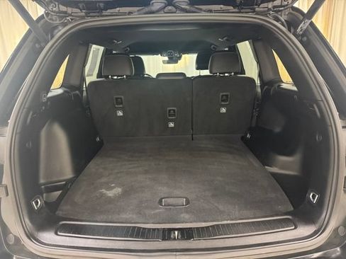 Used 2025 Jeep Grand Cherokee Altitude AWD/4WD image 29