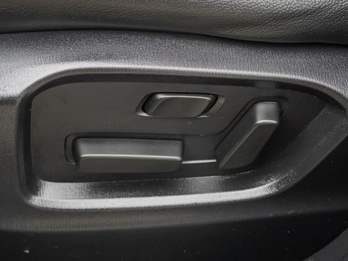 Used 2025 MAZDA CX-5 Carbon Edition image 18