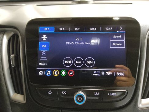Used 2024 Chevrolet Malibu LT FWD image 25