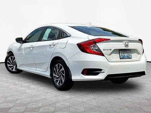 Used 2017 Honda Civic EX image 4