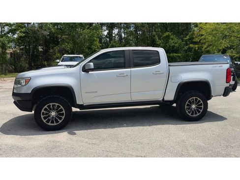 Used 2019 Chevrolet Colorado ZR2 AWD/4WD image 5