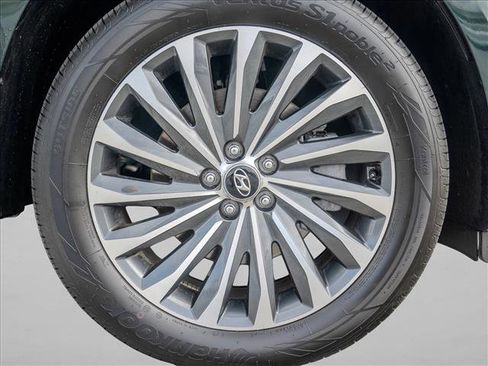 Used 2025 Hyundai Palisade Calligraphy image 13