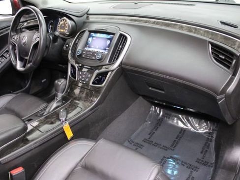 Used 2015 Buick LaCrosse Leather image 24