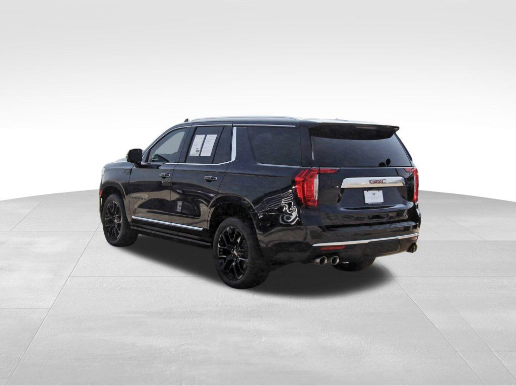 Used 2023 GMC Yukon Denali AWD/4WD image 3